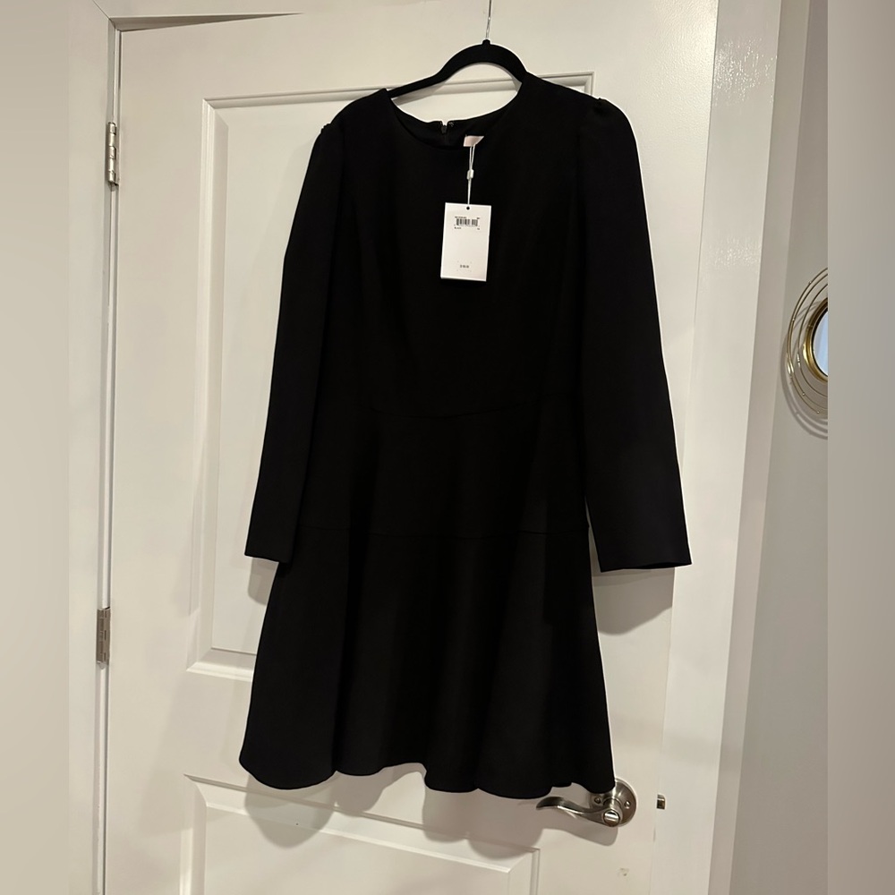 Gal Meets Glam Black Dress